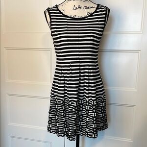 Max Studio Black and White Striped Fit and Flare Mini Dress Size Medium